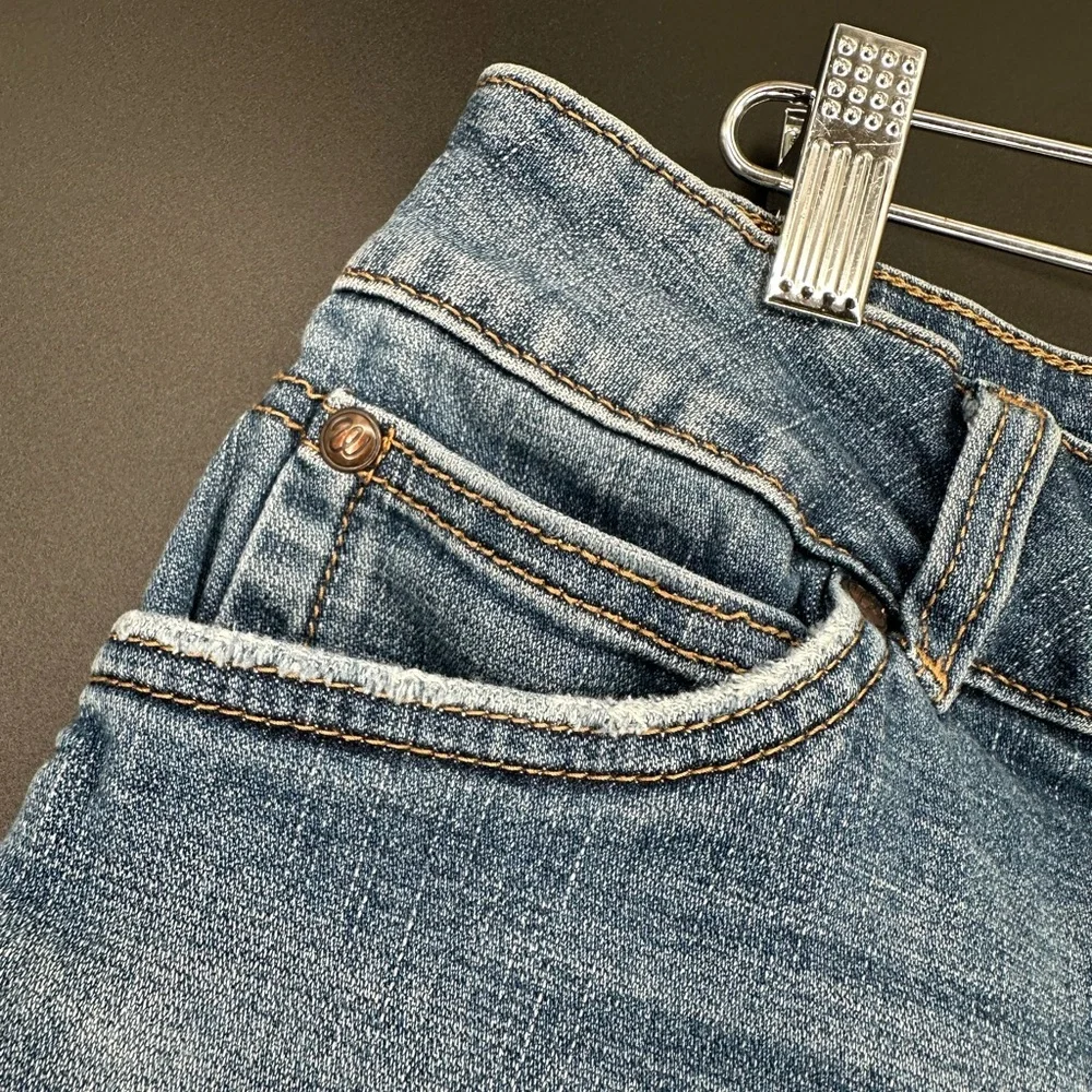 Wrangler worn full
